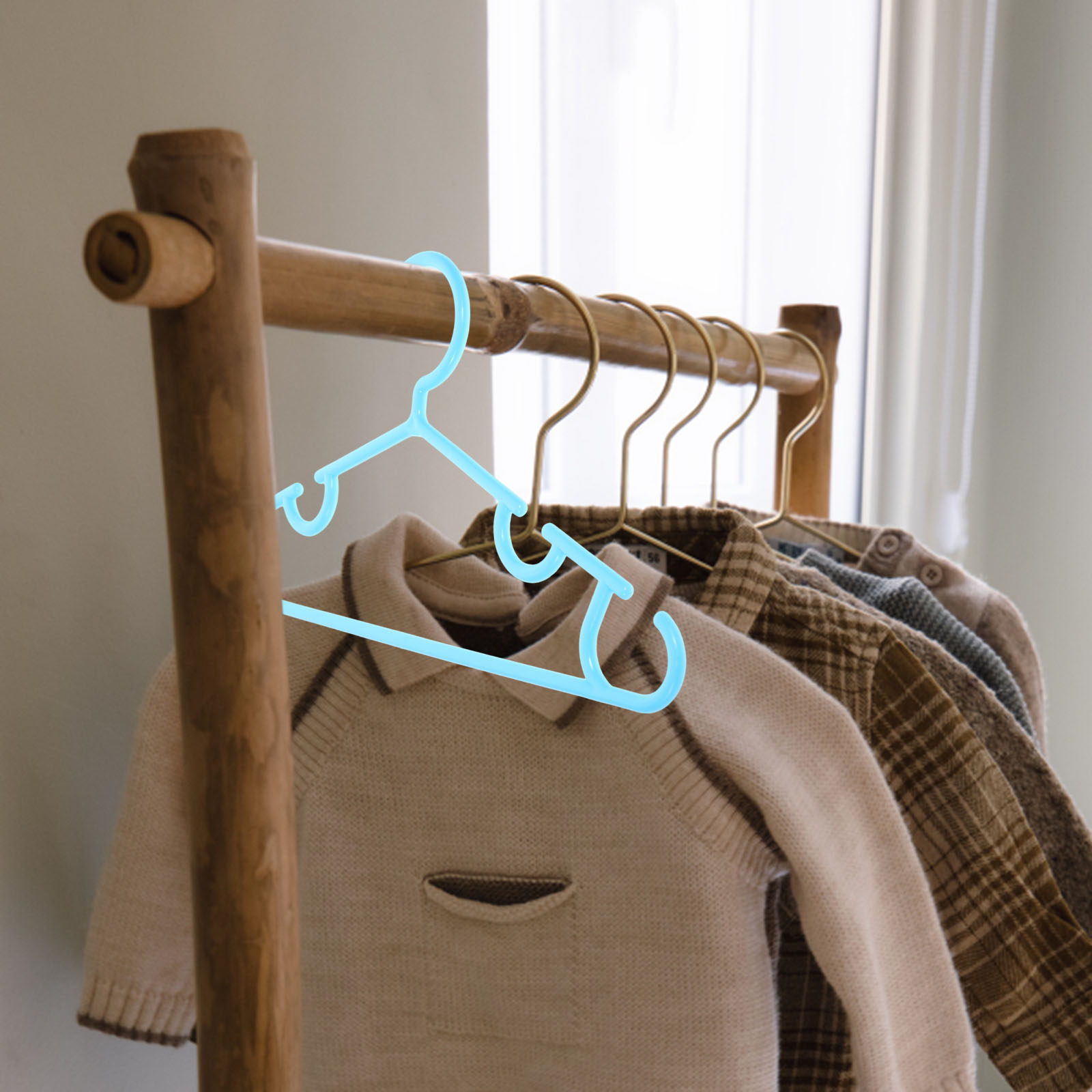 Lot de 10 cintres robustes ant - Baby Clothing Hangers avis et prix